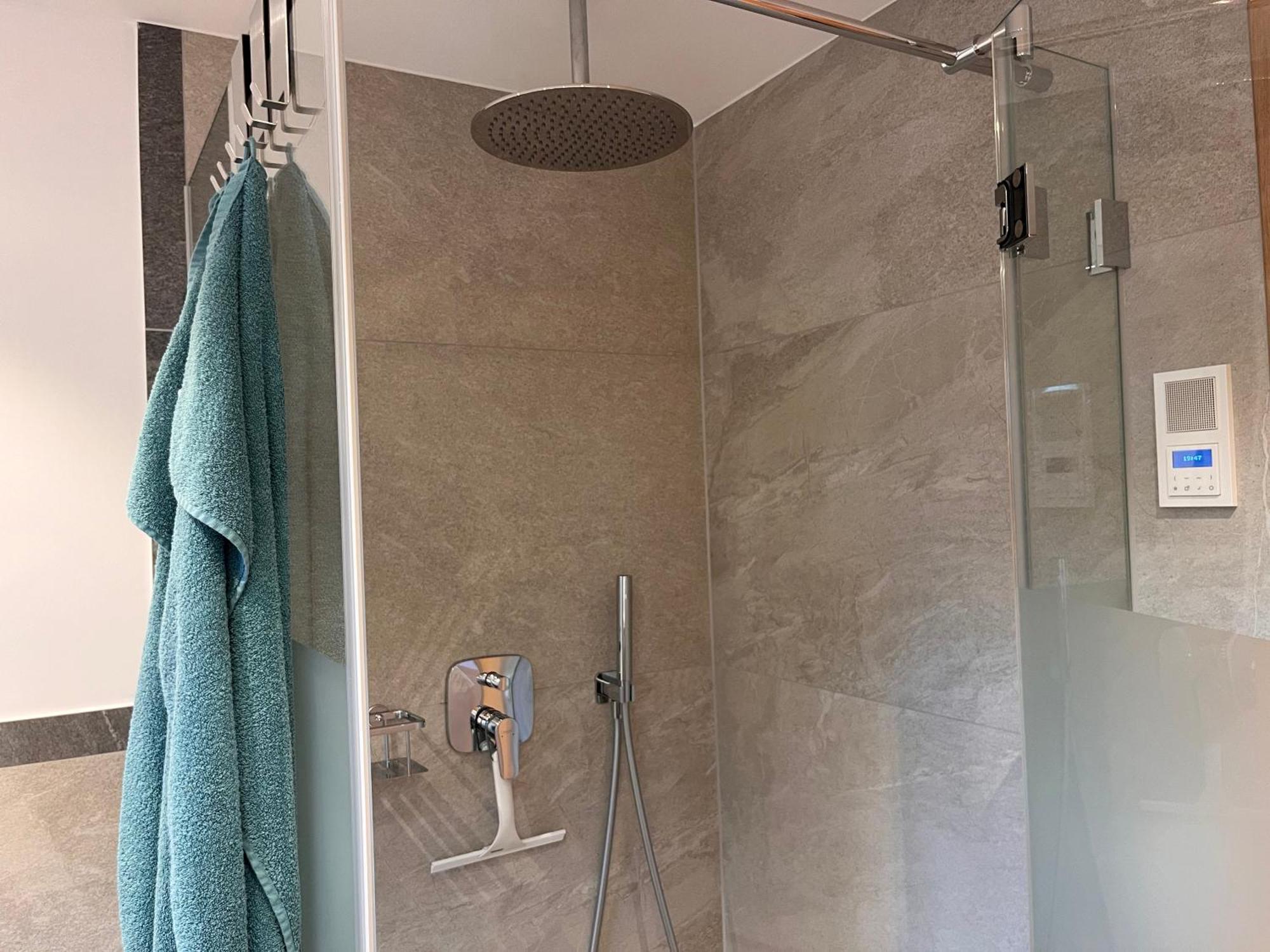 Gaestehaus Zum Thoma Кройт Номер фото
